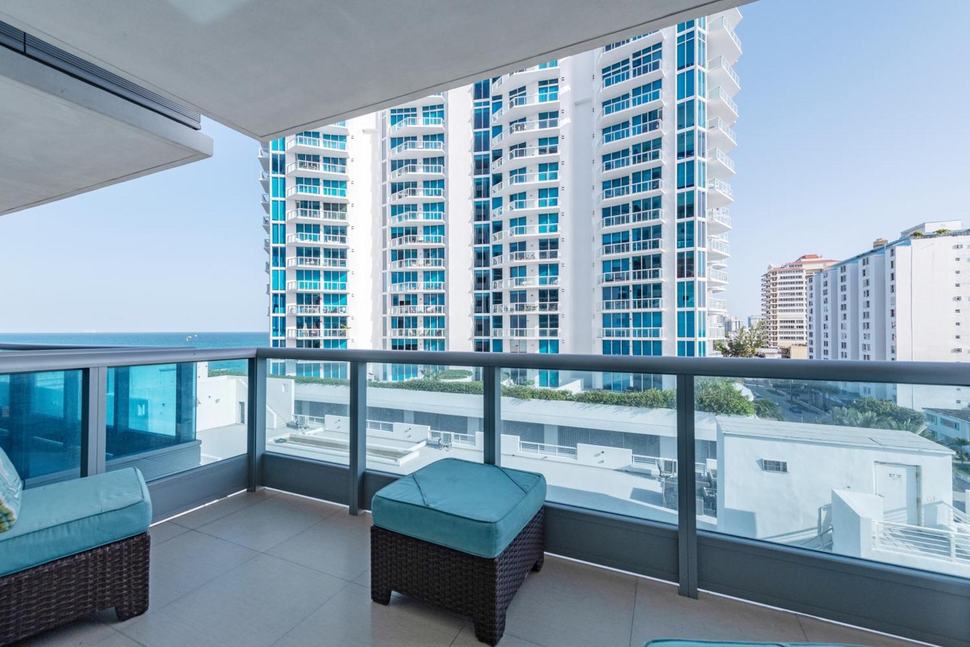 Global Luxury Suites At Monte Carlo Miami Beach Kültér fotó